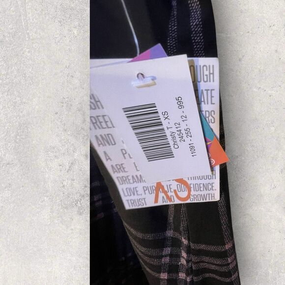 LuLaRoe Christy T - NWT- XSmall-Black/Pink Checkered - Picture 2 of 5